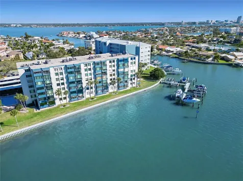 644 Island Way Clearwater Beach FL 33767