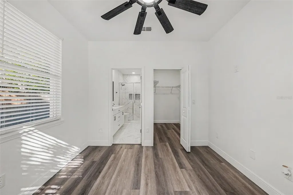 1905 E 23rd Avenue Tampa FL 33605