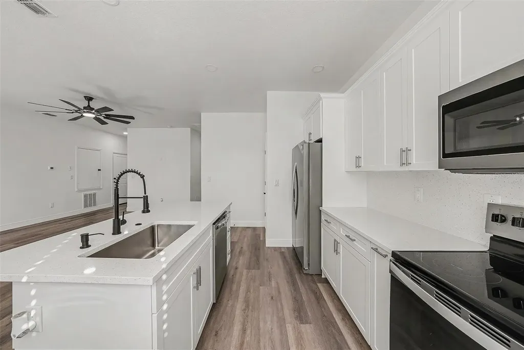 1905 E 23rd Avenue Tampa FL 33605