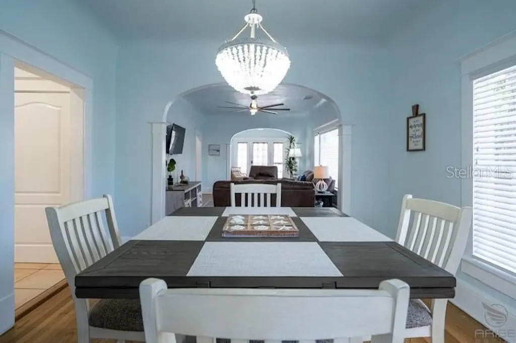 301 Live Oak Street New Smyrna Beach FL 32168