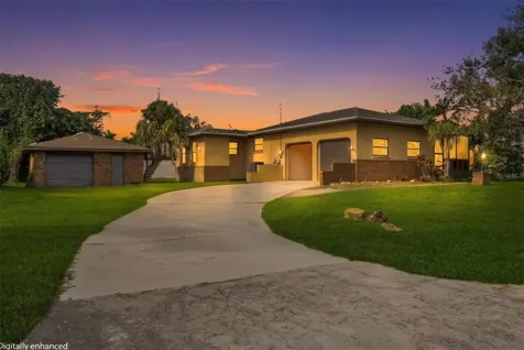 1356 Yacht Club Drive Venice FL 34293