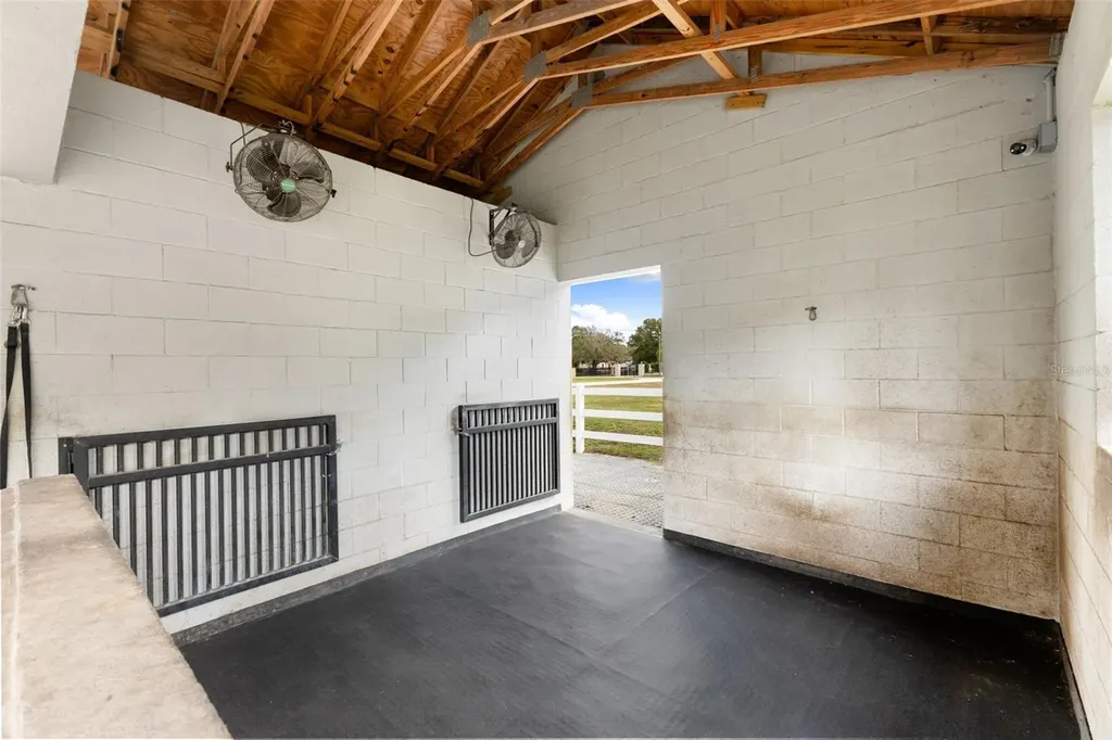 12305 Twin Branch Acres Road Tampa FL 33626