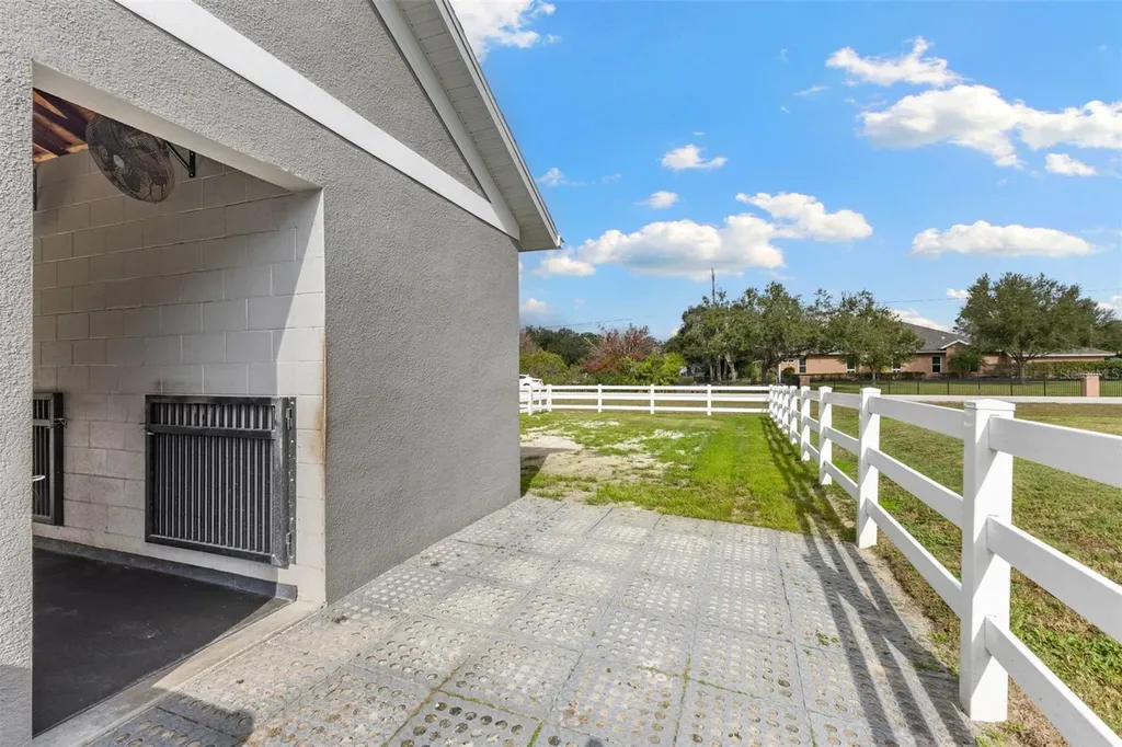 12305 Twin Branch Acres Road Tampa FL 33626