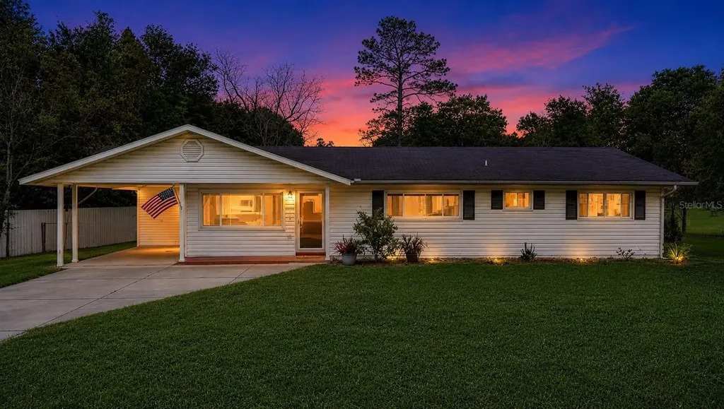 831 NE 41st Avenue Ocala FL 34470