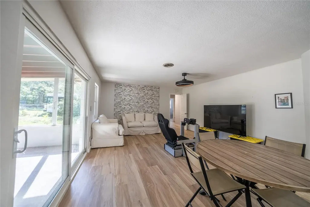 831 NE 41st Avenue Ocala FL 34470