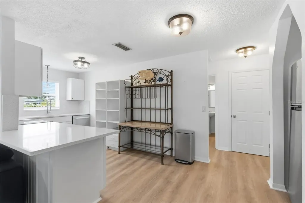 2227-2229 Montclair Drive Sarasota FL 34231