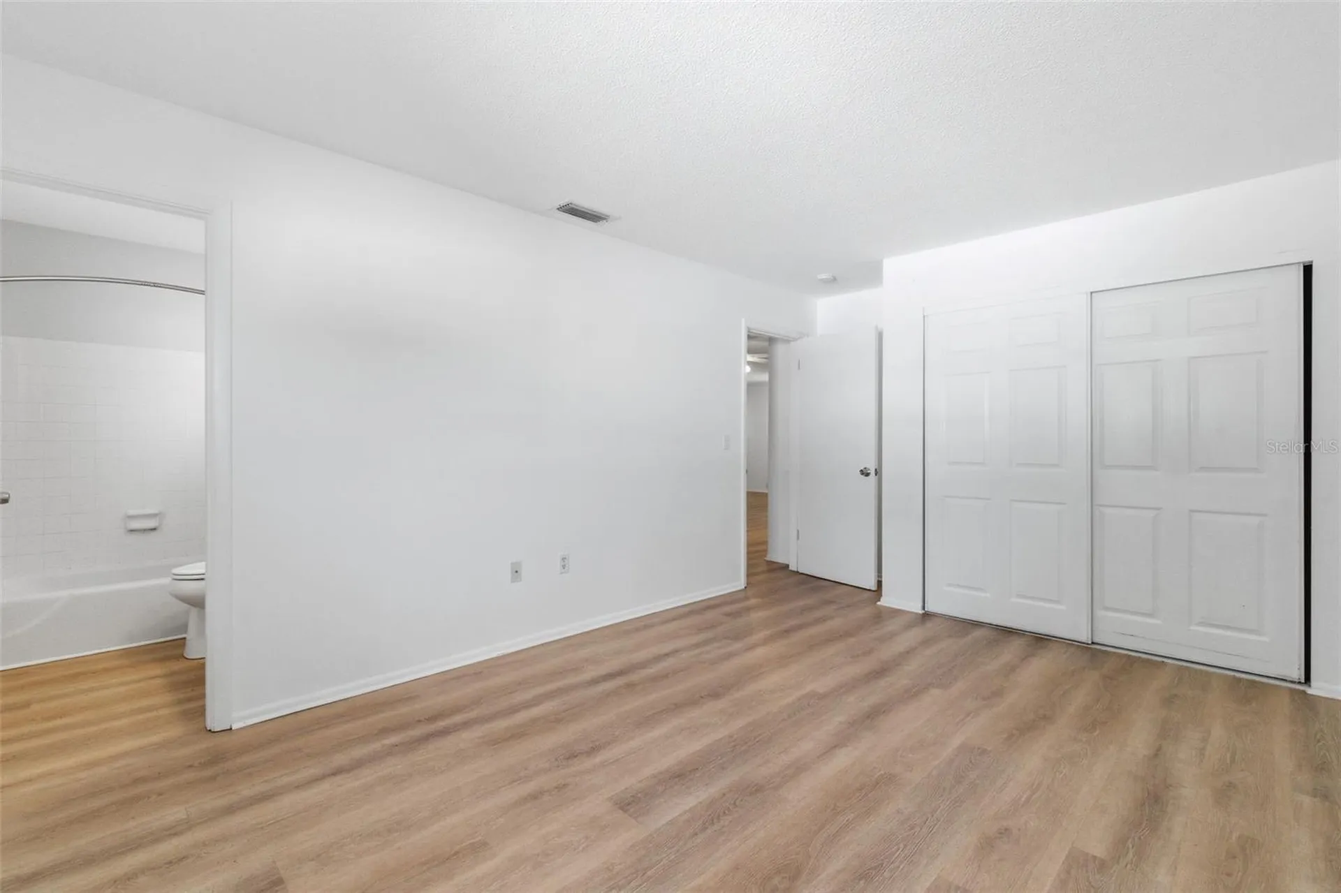 2227-2229 Montclair Drive Sarasota FL 34231