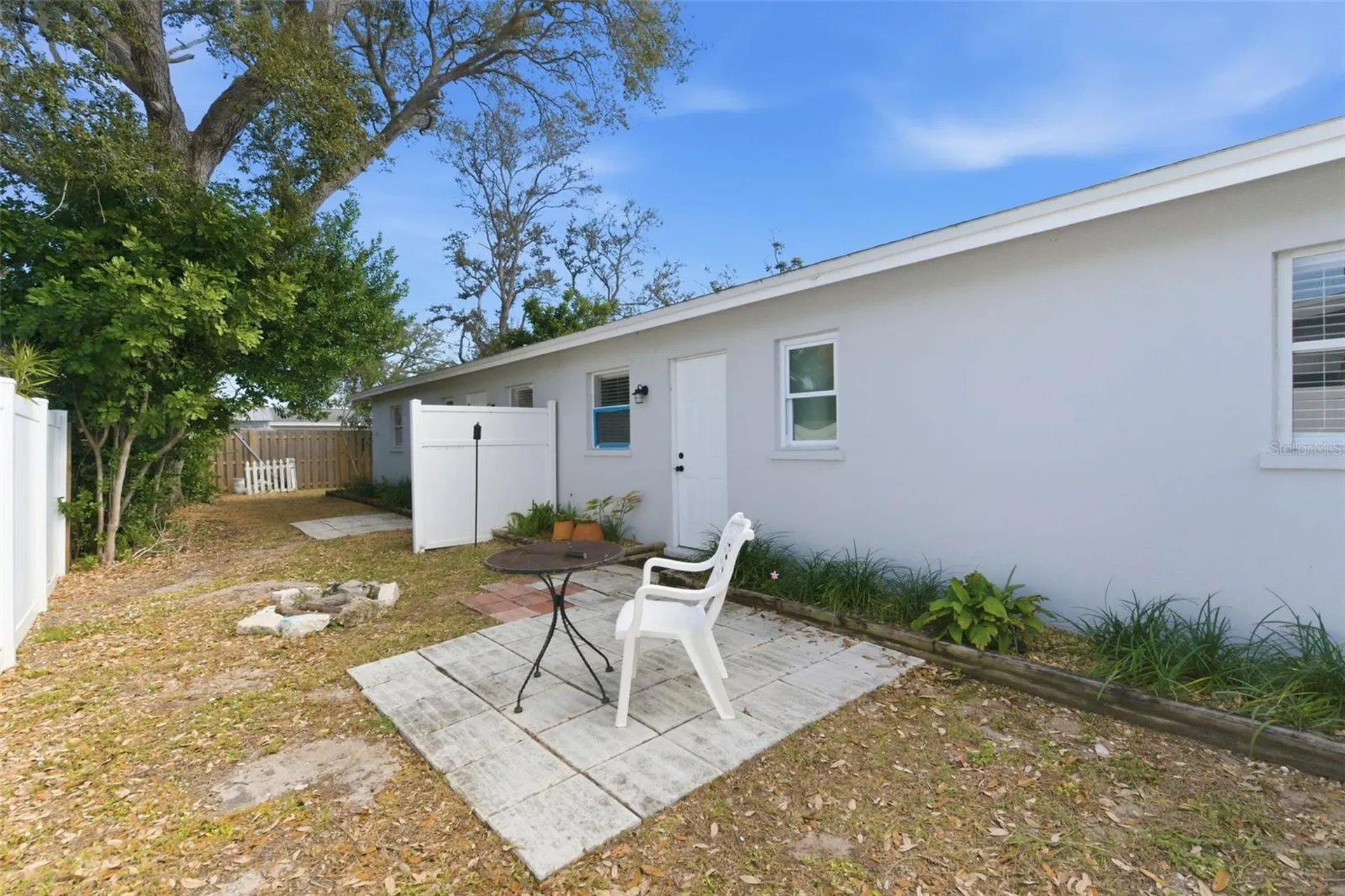 2227-2229 Montclair Drive Sarasota FL 34231