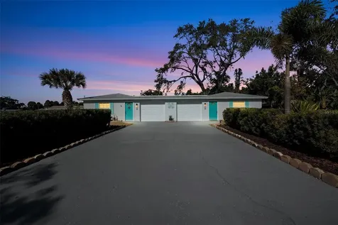 2227-2229 Montclair Drive Sarasota FL 34231