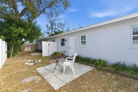 2227-2229 Montclair Drive Sarasota FL 34231