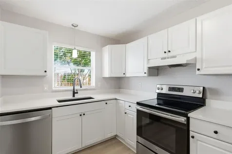 2227-2229 Montclair Drive Sarasota FL 34231