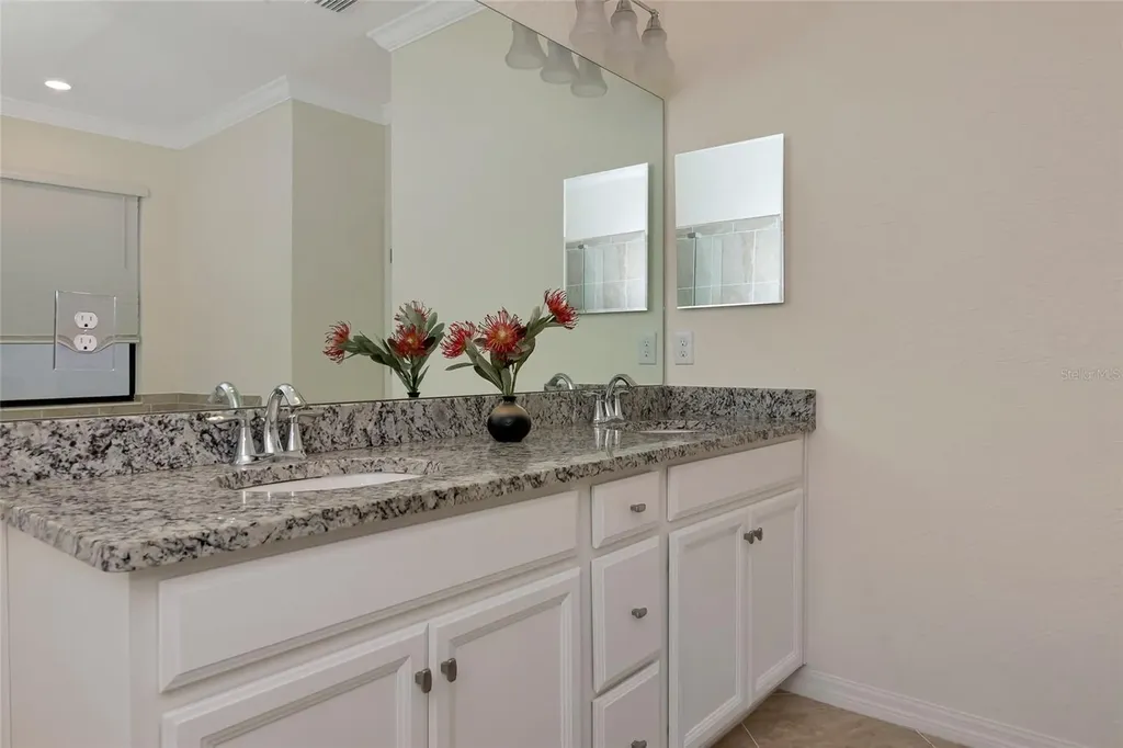 10202 Marbella Drive Bradenton FL 34211