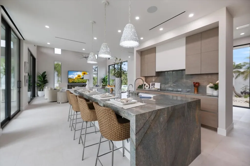 590 De Narvaez Drive Longboat Key FL 34228