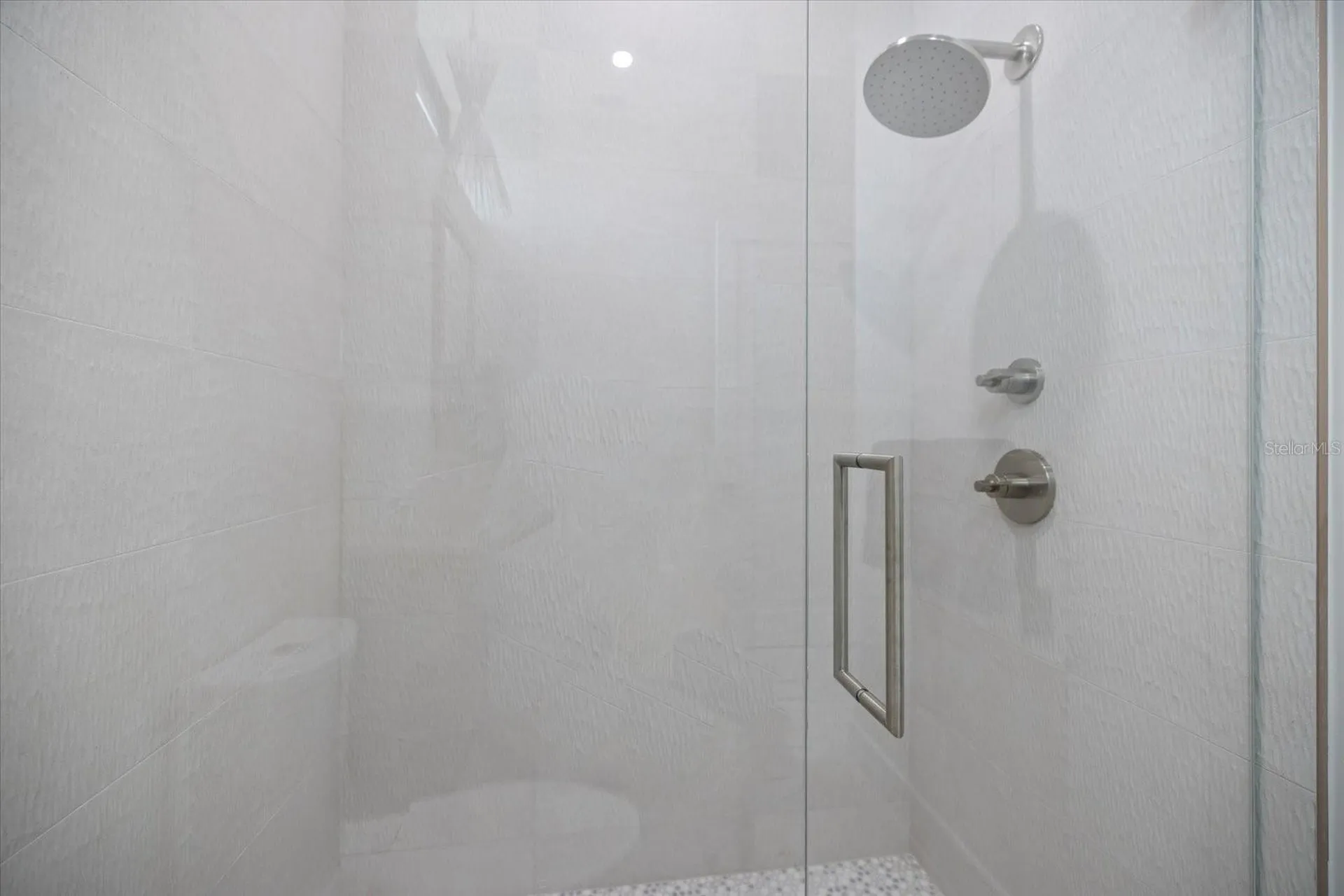590 De Narvaez Drive Longboat Key FL 34228