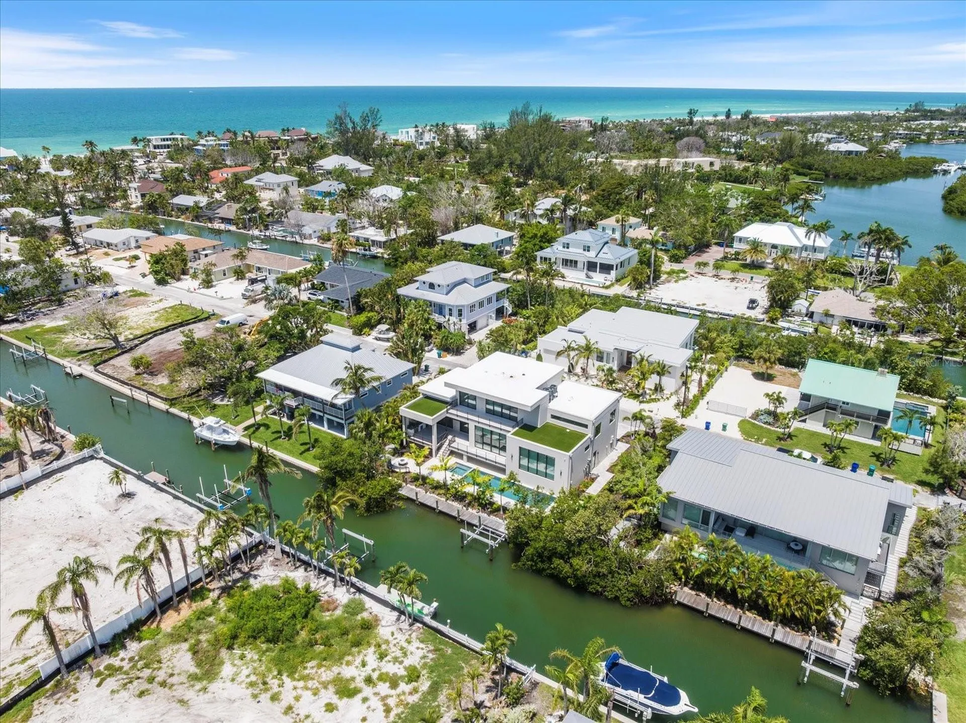 590 De Narvaez Drive Longboat Key FL 34228