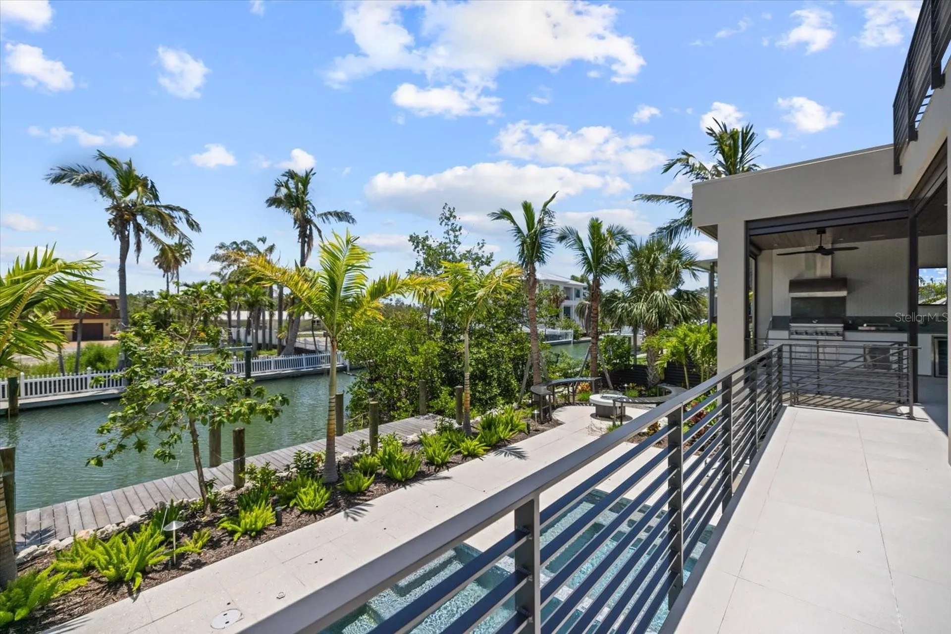 590 De Narvaez Drive Longboat Key FL 34228