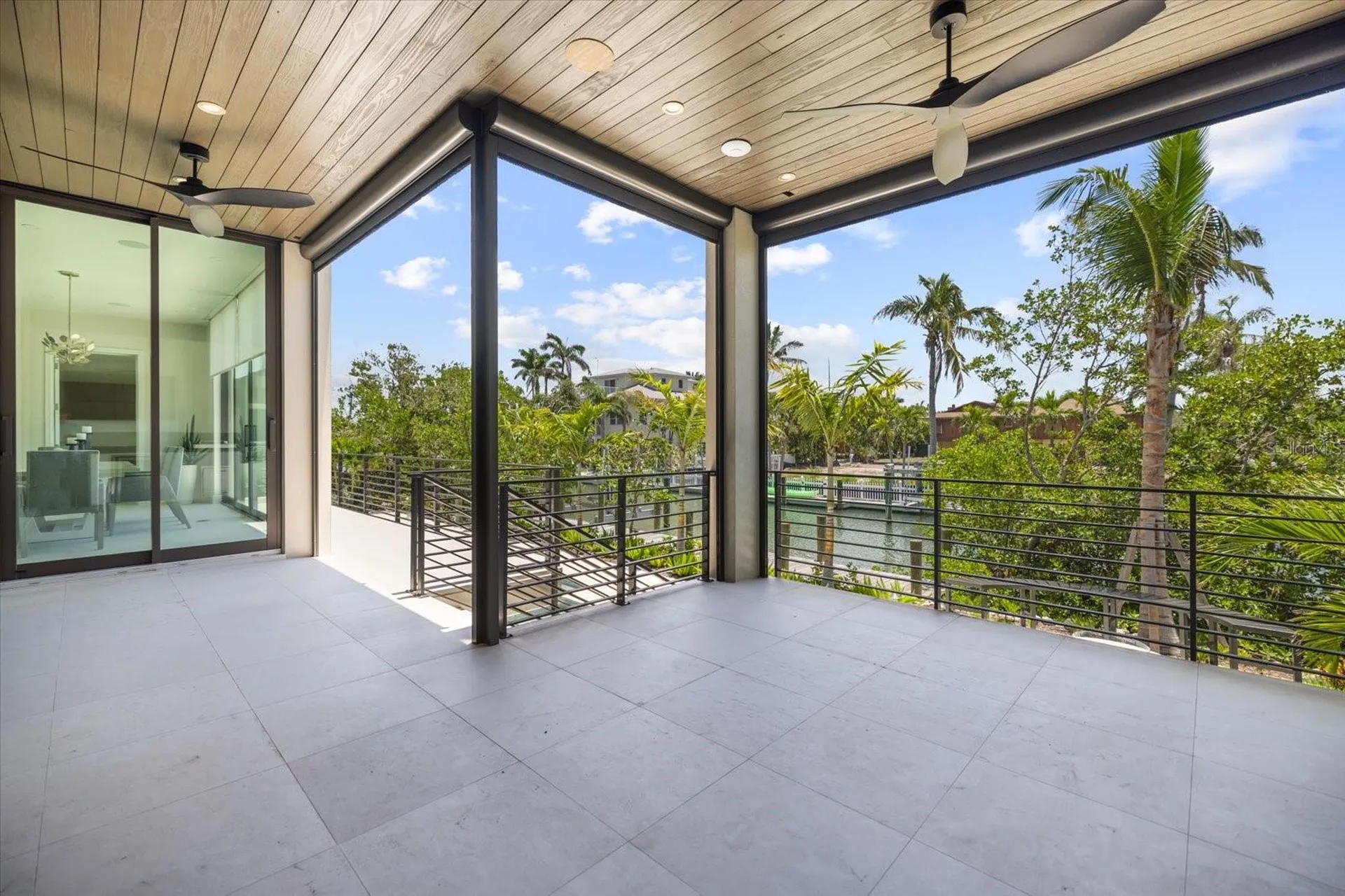 590 De Narvaez Drive Longboat Key FL 34228