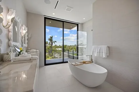 590 De Narvaez Drive Longboat Key FL 34228