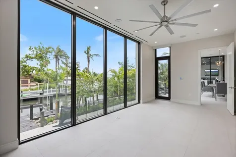 590 De Narvaez Drive Longboat Key FL 34228