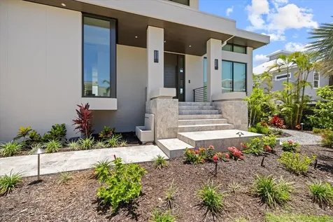 590 De Narvaez Drive Longboat Key FL 34228