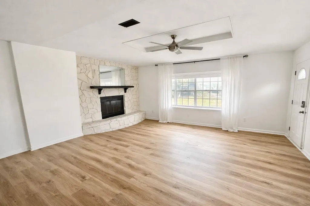 4128 Arcot Circle Jacksonville FL 32210
