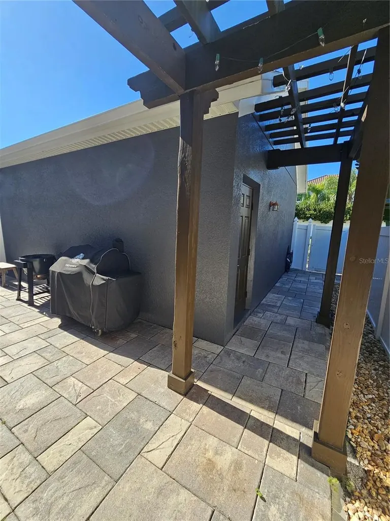 6442 Golden Dewdrop Trail Windermere FL 34786