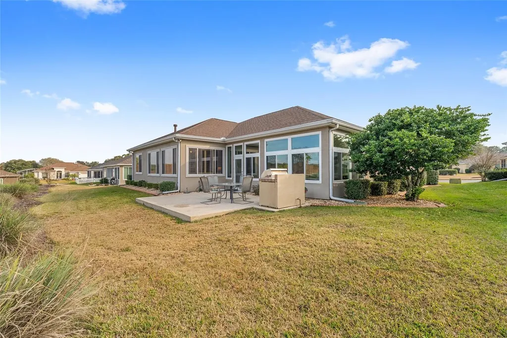 9479 SE 130th Street Road Summerfield FL 34491