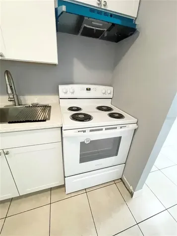 403 Terry Street Wildwood FL 34785