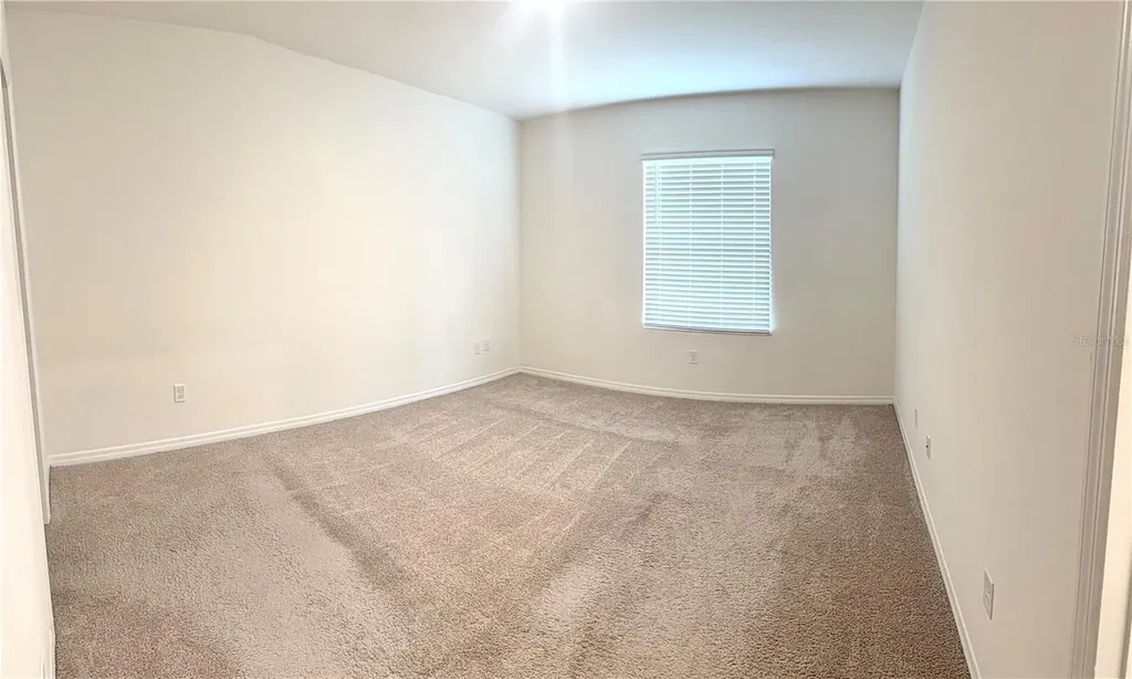 1241 Yellow Finch Drive Davenport FL 33837