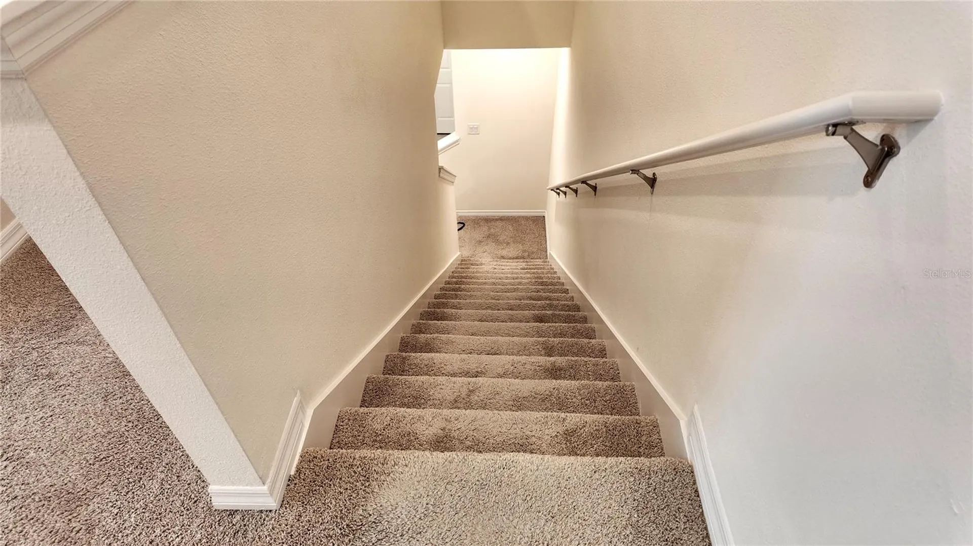1241 Yellow Finch Drive Davenport FL 33837