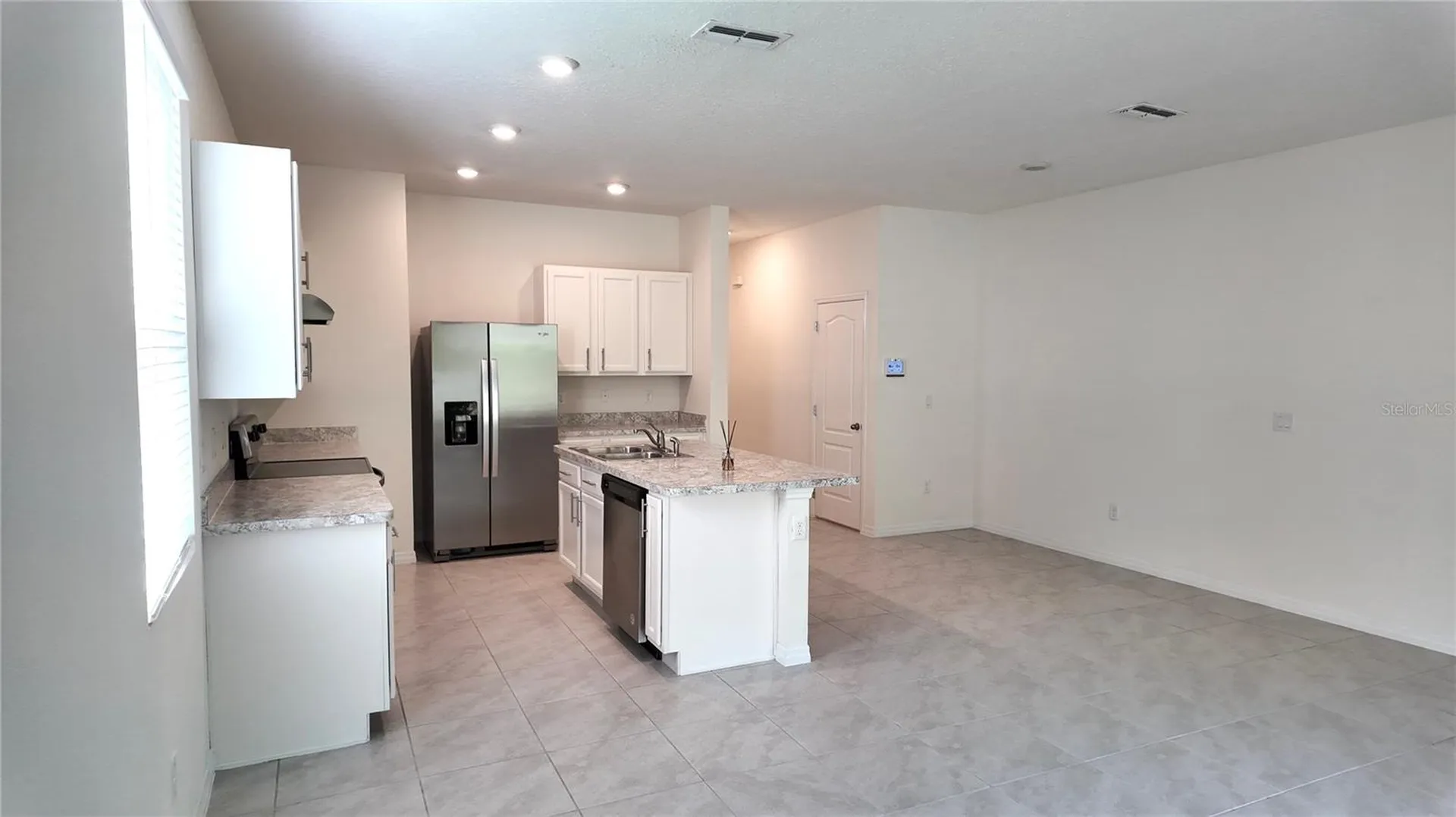 1241 Yellow Finch Drive Davenport FL 33837