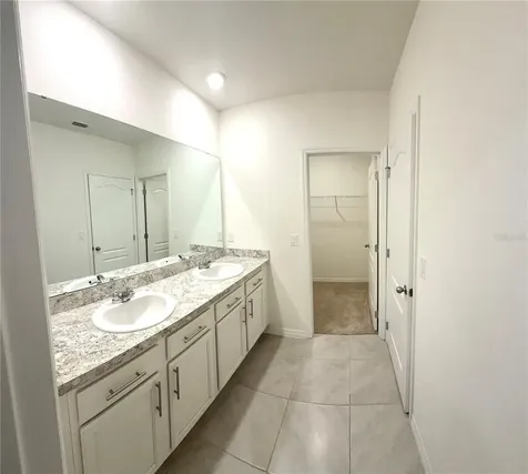 1241 Yellow Finch Drive Davenport FL 33837