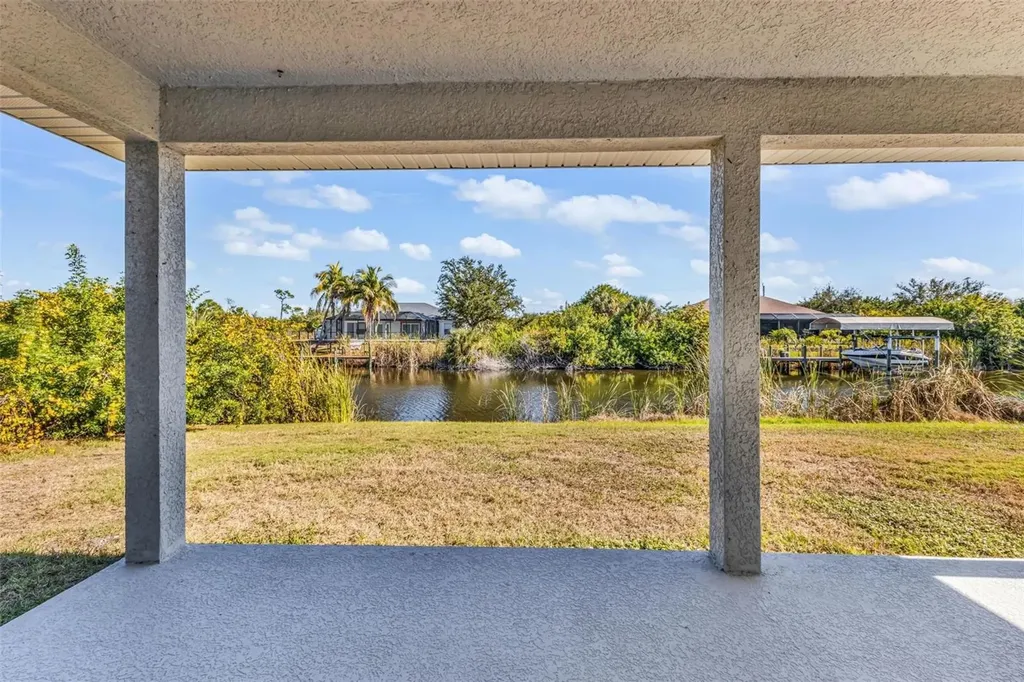 9500 Singer Circle Port Charlotte FL 33981