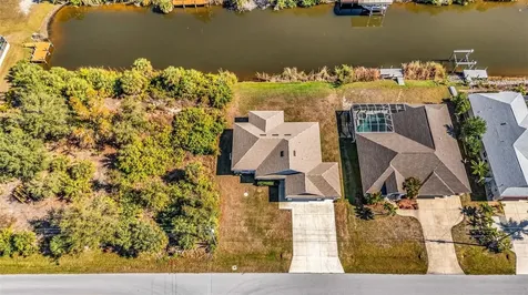 9500 Singer Circle Port Charlotte FL 33981