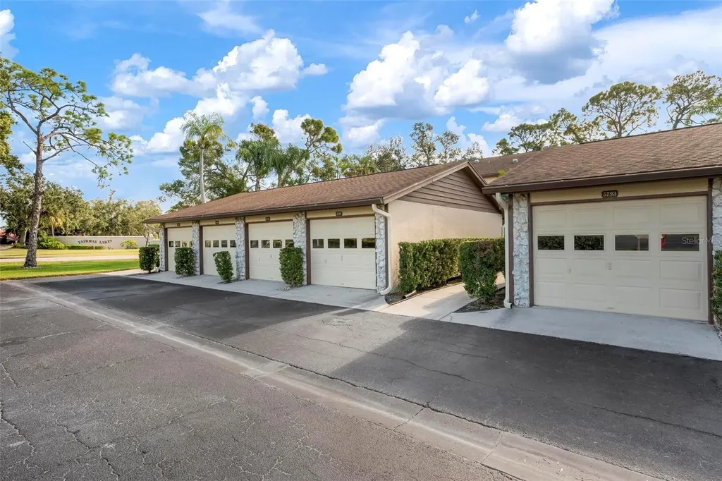 5797 Avista Drive Sarasota FL 34243