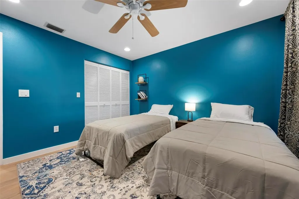 5797 Avista Drive Sarasota FL 34243