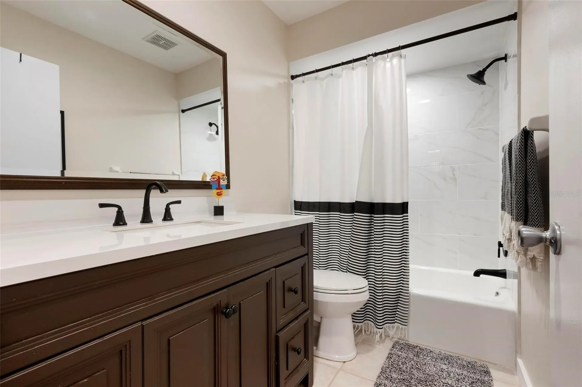 5797 Avista Drive Sarasota FL 34243