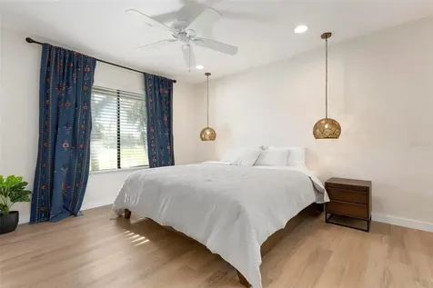 5797 Avista Drive Sarasota FL 34243