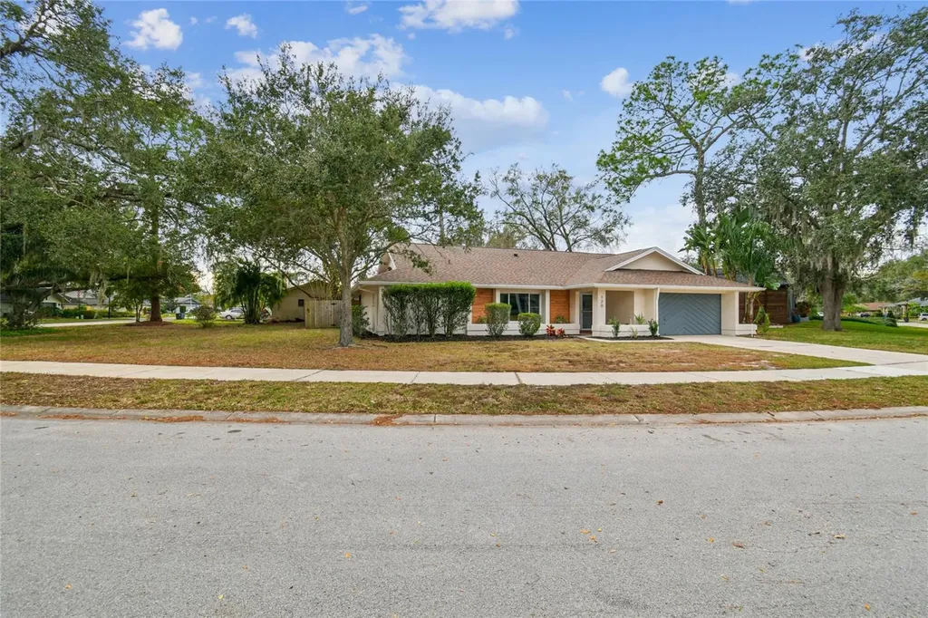 120 Rosewood Drive Palm Harbor FL 34685