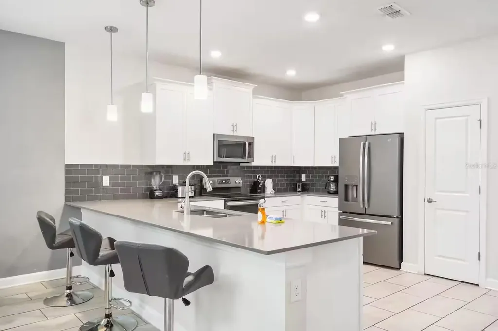 4550 Narrative Lane Kissimmee FL 34746