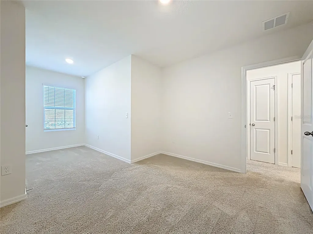 5391 Dragonfly Drive Wildwood FL 34785
