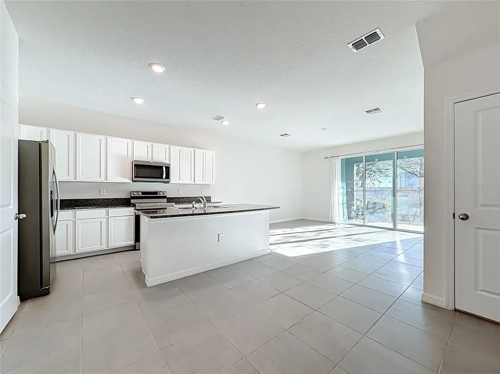 5391 Dragonfly Drive Wildwood FL 34785