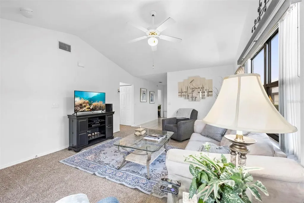 1916 Villaway E Sebring FL 33876
