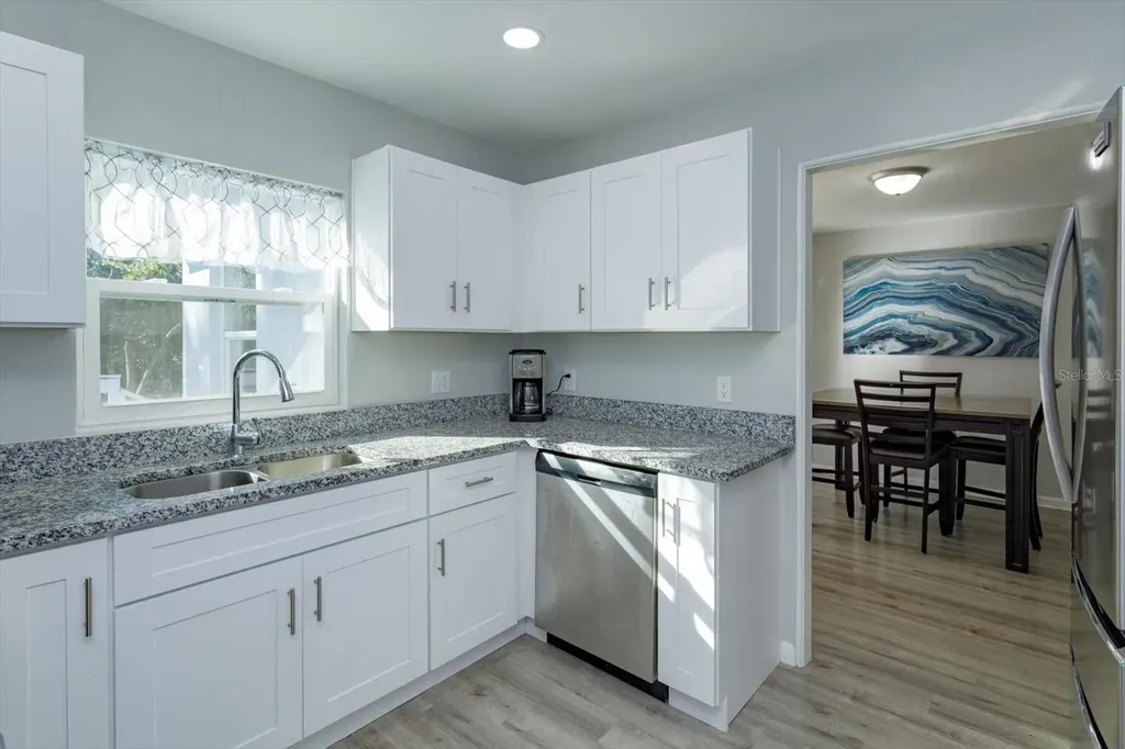 458 E University Avenue Orange City FL 32763