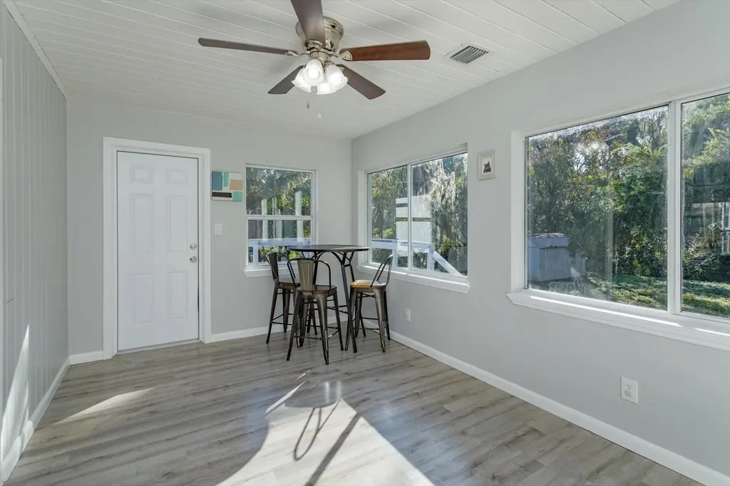 458 E University Avenue Orange City FL 32763