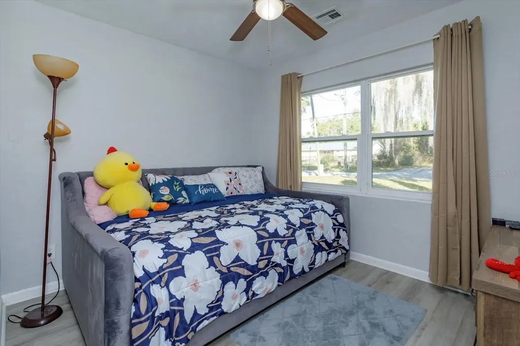 458 E University Avenue Orange City FL 32763