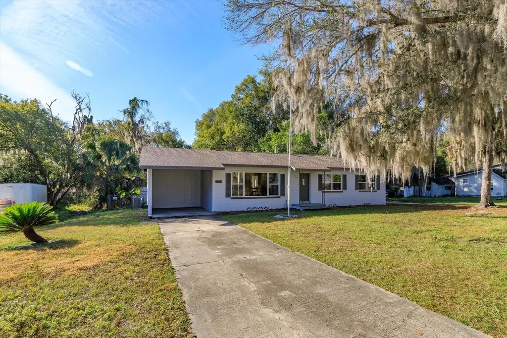 458 E University Avenue Orange City FL 32763