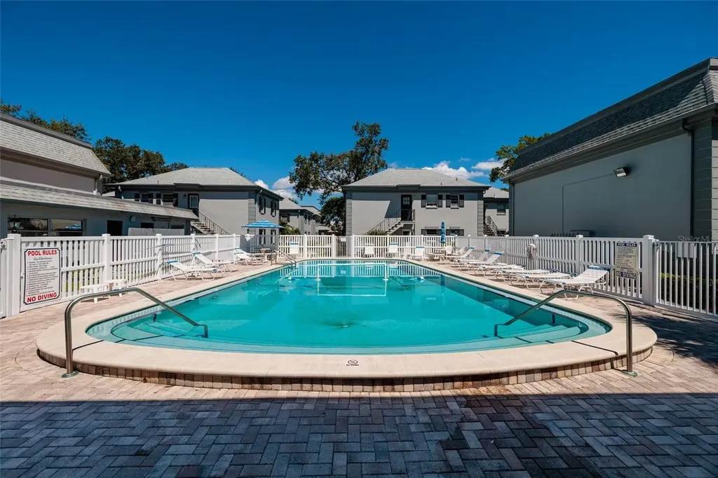 6970A Place De La Paix South Pasadena FL 33707