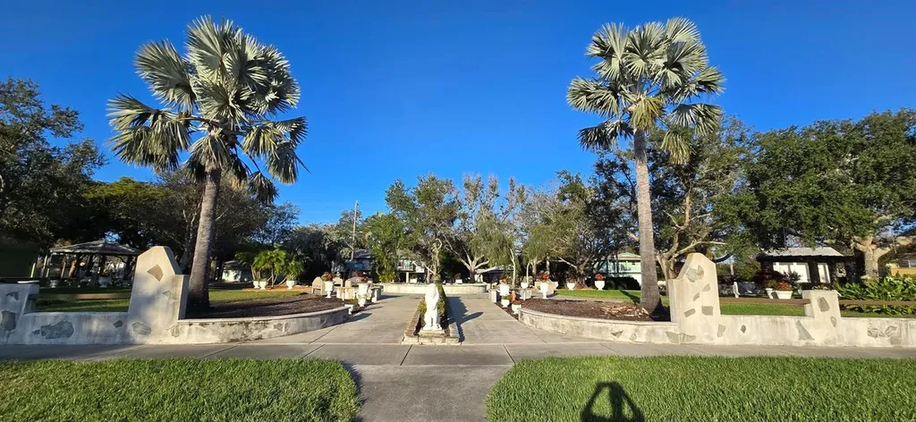 6970A Place De La Paix South Pasadena FL 33707