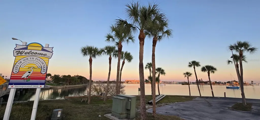 6970A Place De La Paix South Pasadena FL 33707